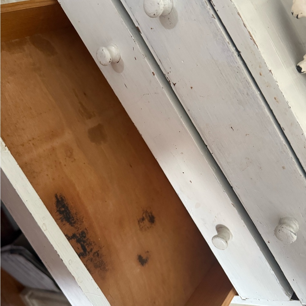 Shabby Chic White Three-Drawer Organizer - Picture 6 of 6